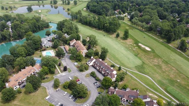 202 Old Meadow Drive 20B, Amherst, NY 14051