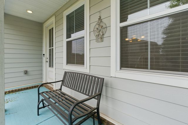 418 Prestige Ct, Pleasant View, TN 37146