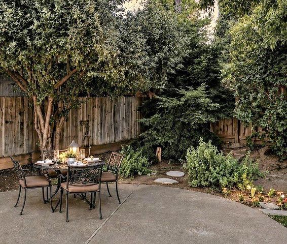 4524 Morpheus Ln, Sacramento, CA 95864