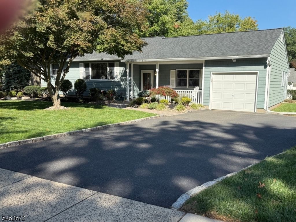 430 Hillside Ave, Piscataway Twp., NJ 08854 — exterior
