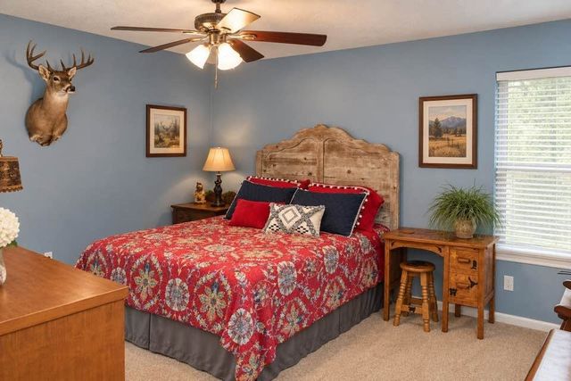 903 Canyon Drive, Cleburne, TX 76033