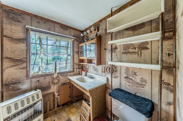 1424 James Drive, Kaufman, TX 75142