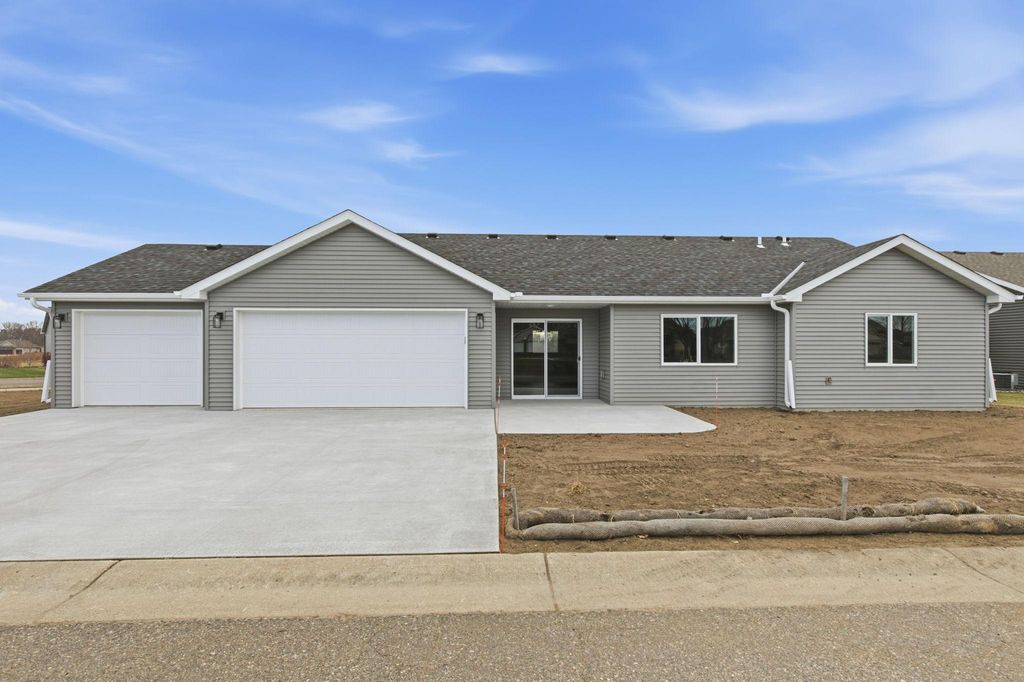 1701 Knottingham Drive, Sartell, MN 56377
