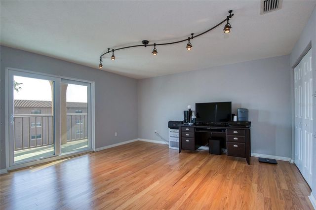 6150 GULFPORT BOULEVARD S 413, Gulfport, FL 33707