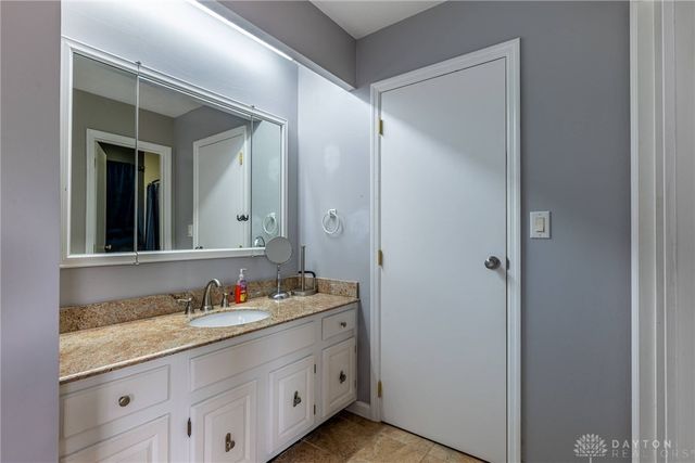 1321 Keystover Trail, Dayton, OH 45459