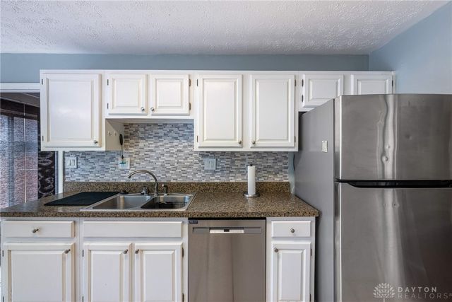 1321 Keystover Trail, Dayton, OH 45459