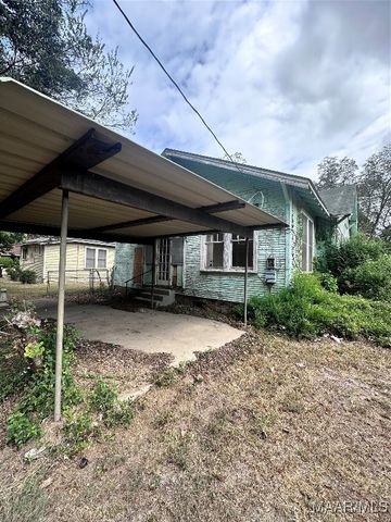 1813 Lauderdale Street, Selma, AL 36701