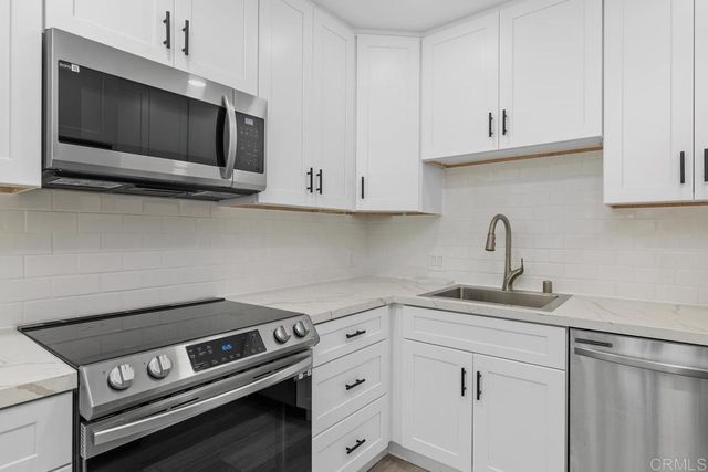 889 91 Bracero Road, Encinitas, CA 92024