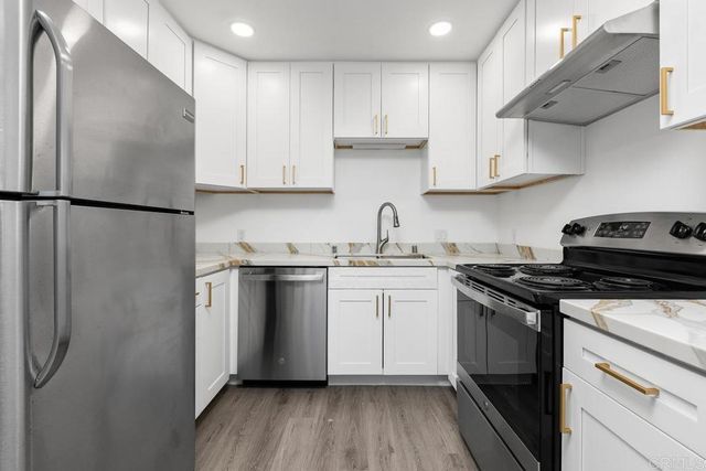 889 91 Bracero Road, Encinitas, CA 92024