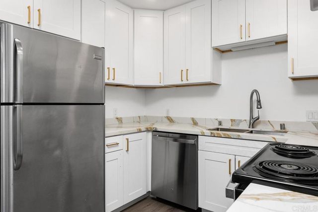 889 91 Bracero Road, Encinitas, CA 92024