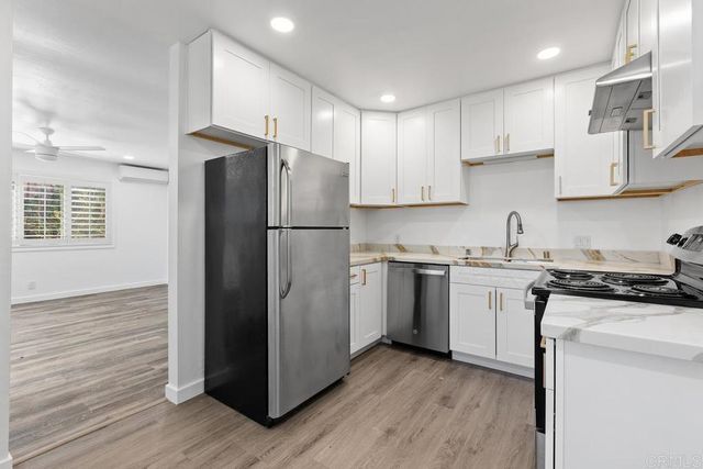 889 91 Bracero Road, Encinitas, CA 92024