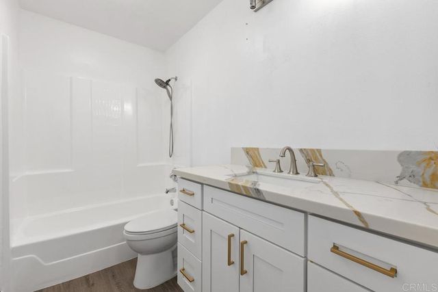 889 91 Bracero Road, Encinitas, CA 92024