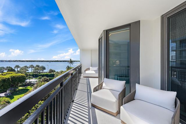 3140 S Ocean Boulevard 502S, Palm Beach, FL 33480