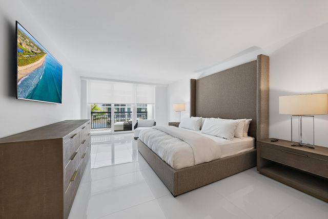 3140 S Ocean Boulevard 502S, Palm Beach, FL 33480