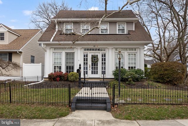 63 CENTRAL AVE, Audubon, NJ 08106