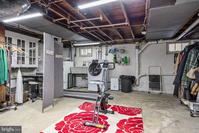 63 CENTRAL AVE, Audubon, NJ 08106