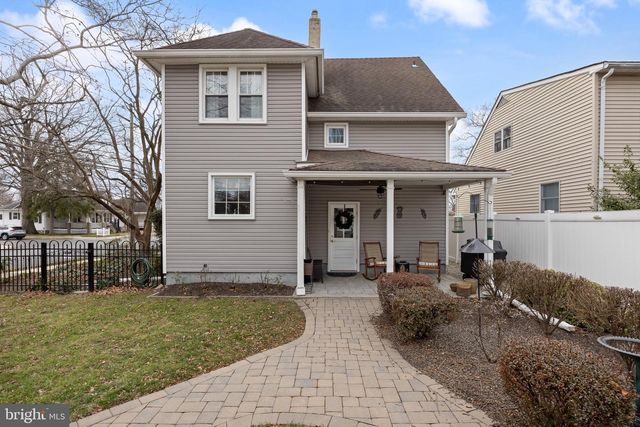 63 CENTRAL AVE, Audubon, NJ 08106