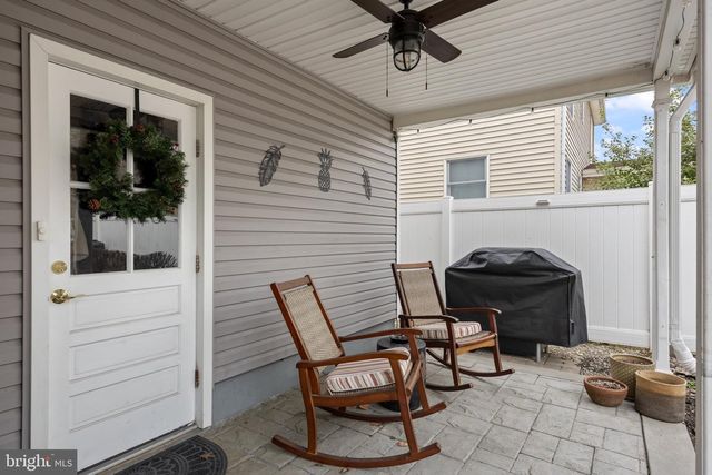 63 CENTRAL AVE, Audubon, NJ 08106