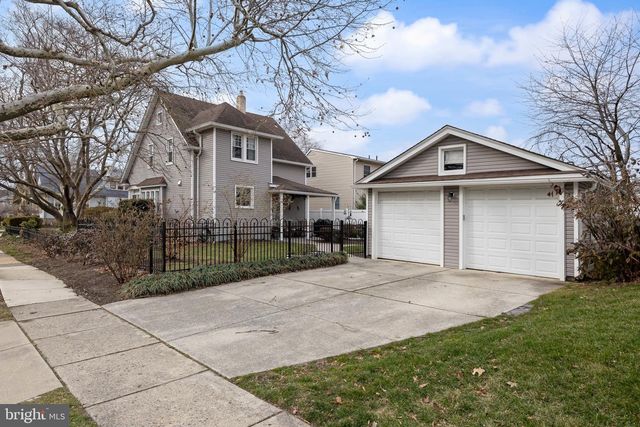 63 CENTRAL AVE, Audubon, NJ 08106