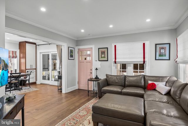 63 CENTRAL AVE, Audubon, NJ 08106