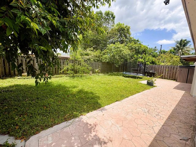 6421 NW 29th Street NW, Sunrise, FL 33313