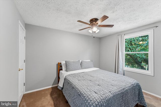 8794 NEWINGTON COMMONS RD, Lorton, VA 22079