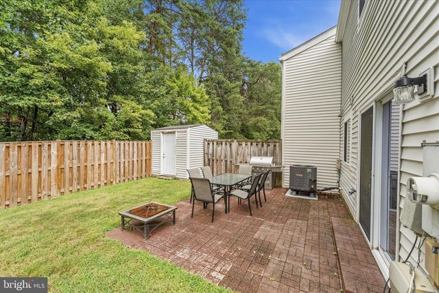 8794 NEWINGTON COMMONS RD, Lorton, VA 22079