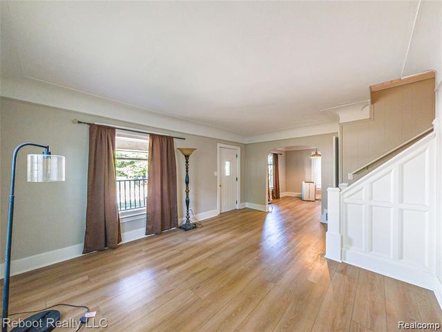 306 Whittemore Street, Pontiac, MI 48342