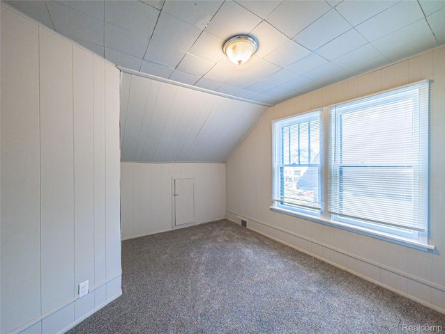 306 Whittemore Street, Pontiac, MI 48342