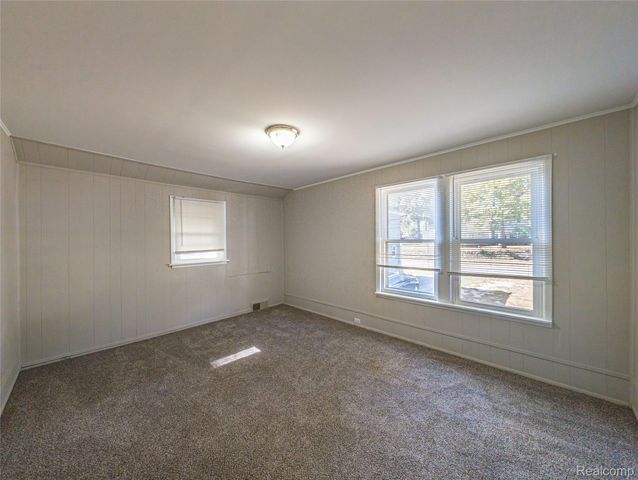 306 Whittemore Street, Pontiac, MI 48342