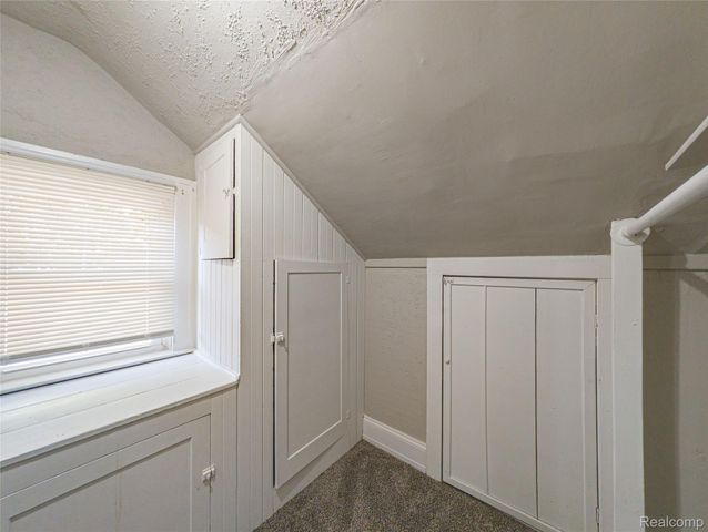 306 Whittemore Street, Pontiac, MI 48342