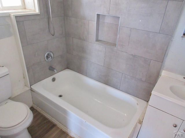 2106 E 8th St, Pueblo, CO 81001