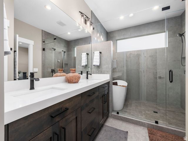 7236 W HALLS CROSSING DR, Herriman, UT 84096