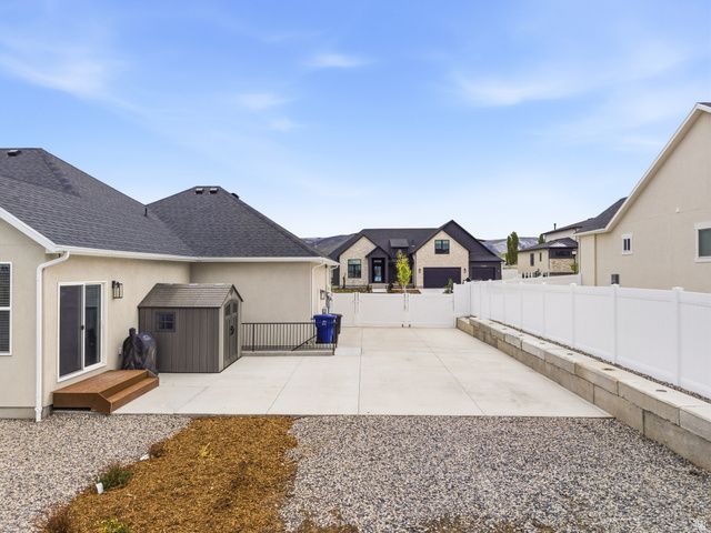 7236 W HALLS CROSSING DR, Herriman, UT 84096