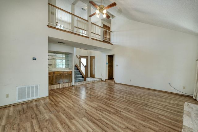 12607 Velarde CV, Austin, TX 78729