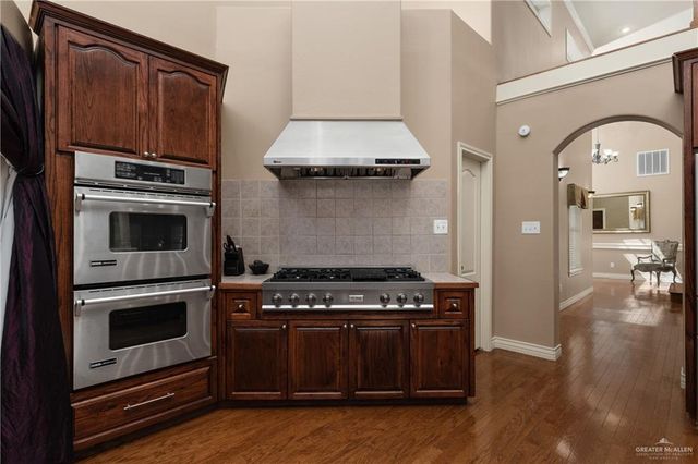 1707 S Jackson Road, Edinburg, TX 78539