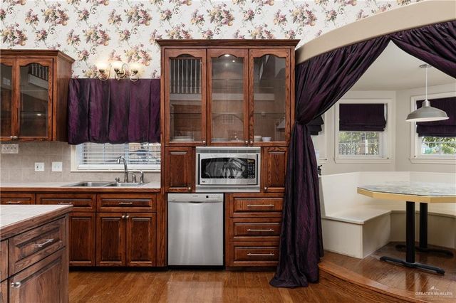 1707 S Jackson Road, Edinburg, TX 78539