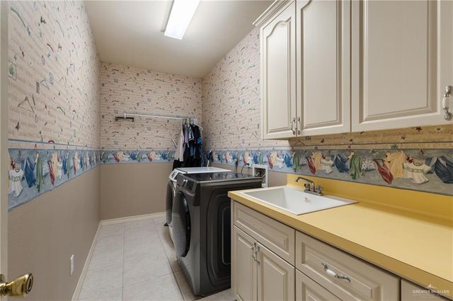 1707 S Jackson Road, Edinburg, TX 78539