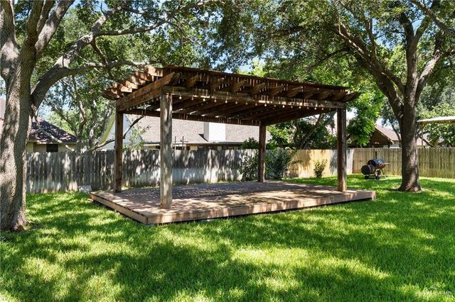 1707 S Jackson Road, Edinburg, TX 78539