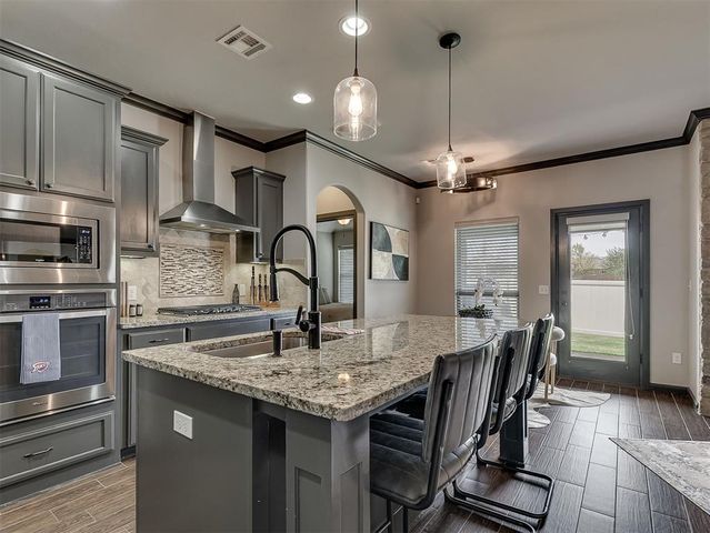 2901 NW 188th Street, Edmond, OK 73012