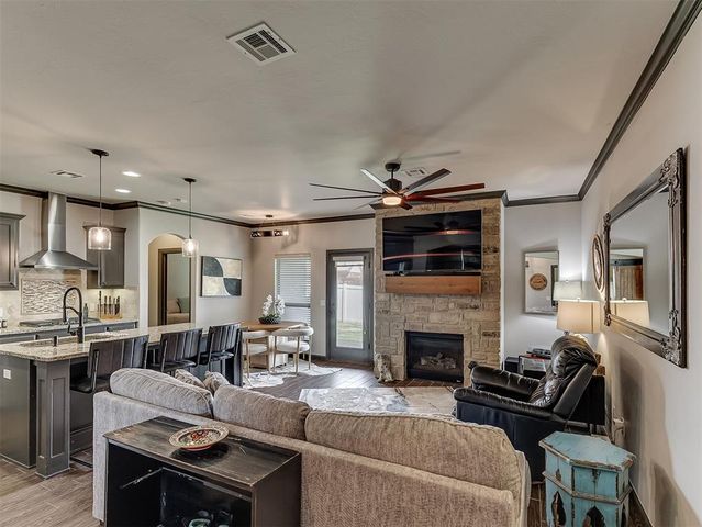 2901 NW 188th Street, Edmond, OK 73012