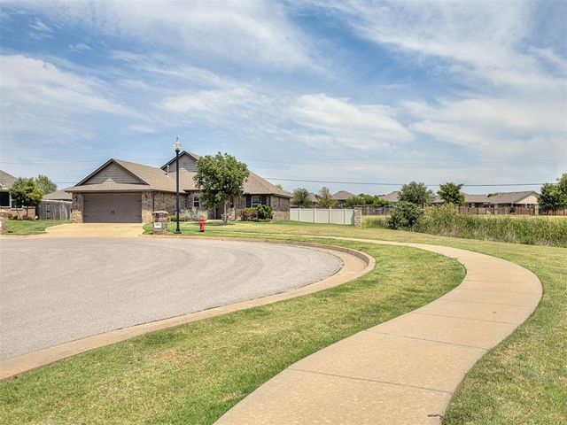 2901 NW 188th Street, Edmond, OK 73012