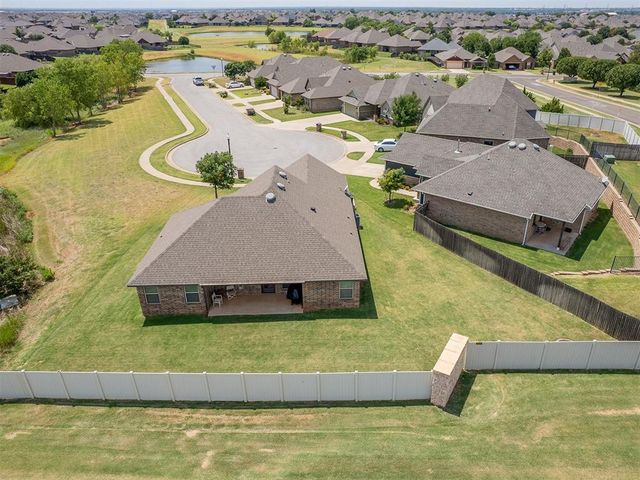 2901 NW 188th Street, Edmond, OK 73012