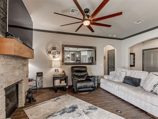 2901 NW 188th Street, Edmond, OK 73012