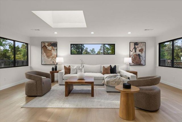 198 Greenwich Drive, Pleasant Hill, CA 94523