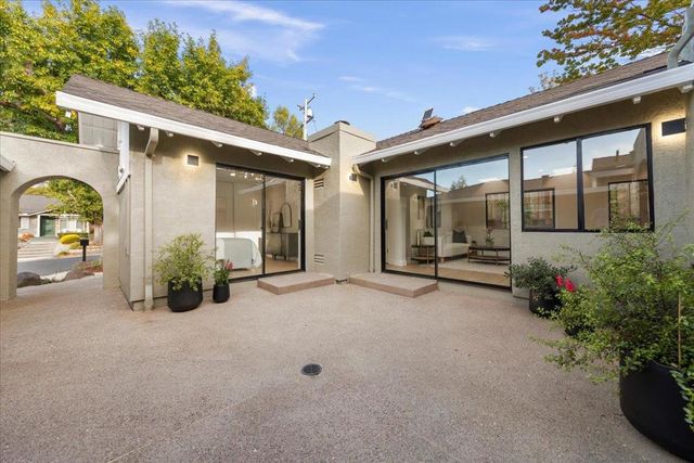 198 Greenwich Drive, Pleasant Hill, CA 94523