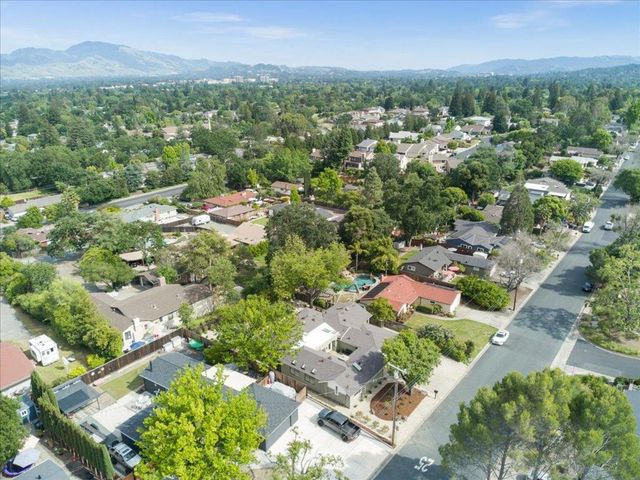 198 Greenwich Drive, Pleasant Hill, CA 94523
