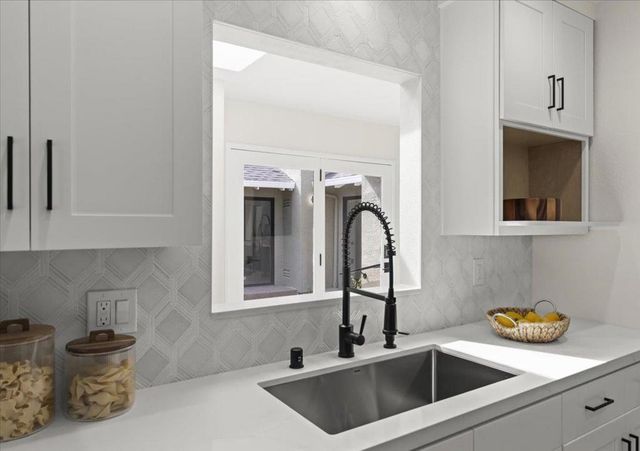 198 Greenwich Drive, Pleasant Hill, CA 94523