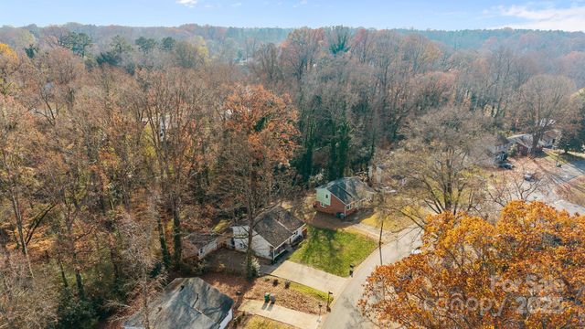 5509 Southampton Road, Charlotte, NC 28217