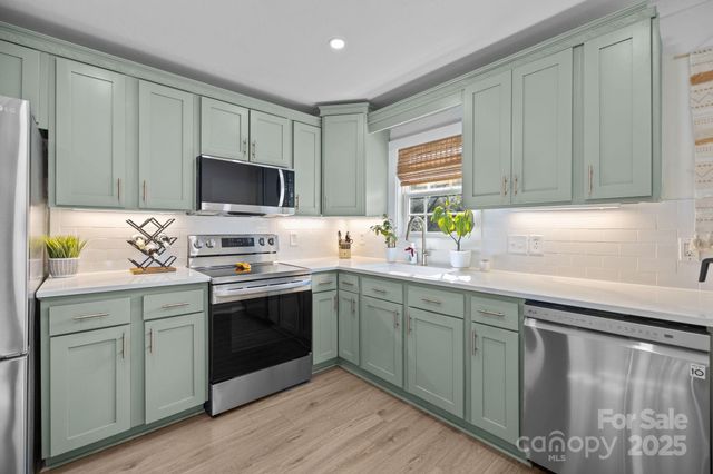 5509 Southampton Road, Charlotte, NC 28217